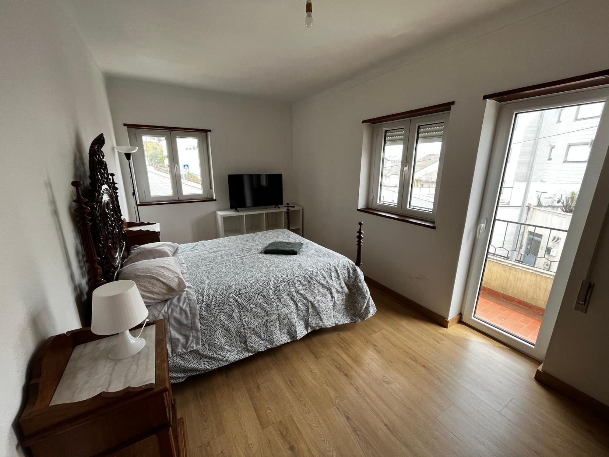 Apartamento Central Na Av. Sa Carneiro Apartment Braganca Luaran gambar